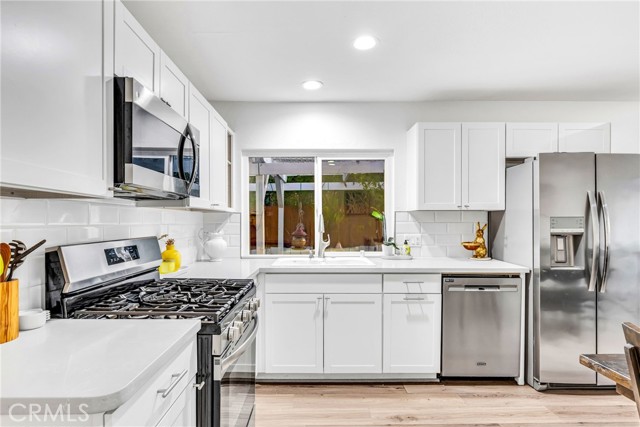 22701 Via Tercero, Mission Viejo CA: https://media.crmls.org/medias/8d37a9af-43ef-4f99-a2ef-4c1149521e69.jpg