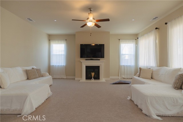 Detail Gallery Image 13 of 50 For 2374 Paramount Ln, Manteca,  CA 95337 - 3 Beds | 2/1 Baths