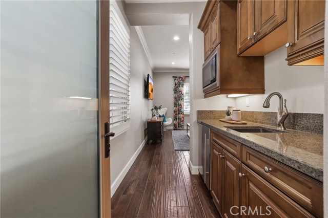 Detail Gallery Image 18 of 56 For 148 Sunset Cove, Irvine,  CA 92602 - 6 Beds | 6/1 Baths