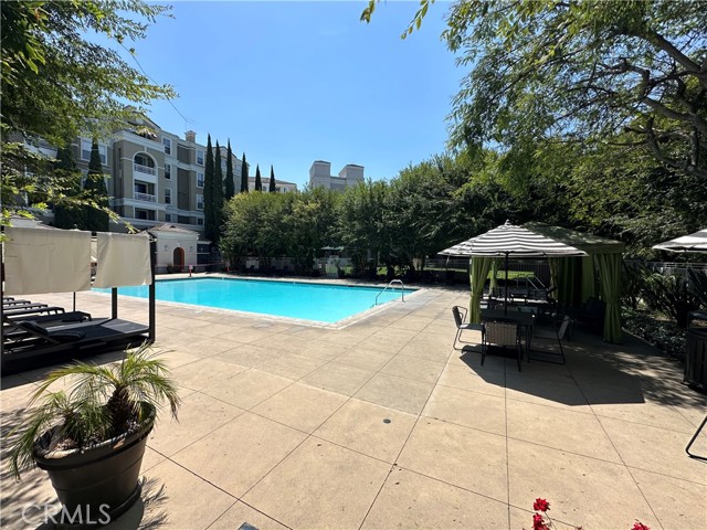 3409 S Main Street, Santa Ana CA: https://media.crmls.org/medias/8d394f3d-e0a9-40ee-b62d-d22808712e12.jpg