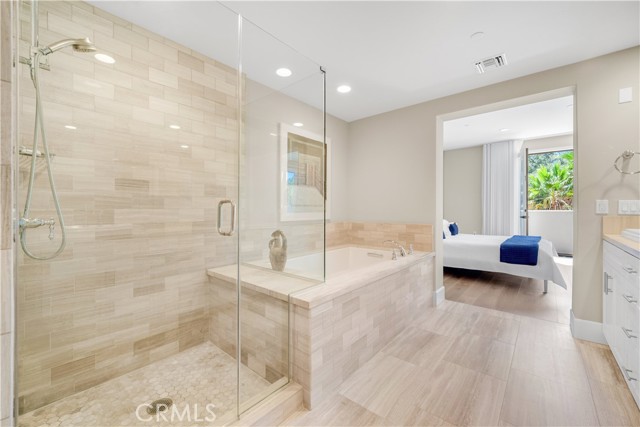 Detail Gallery Image 13 of 35 For 23500 Park Sorrento #D21,  Calabasas,  CA 91302 - 2 Beds | 3 Baths