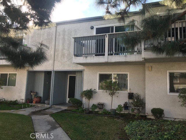 17692 Cameron Ln #107, Huntington Beach, CA 92647