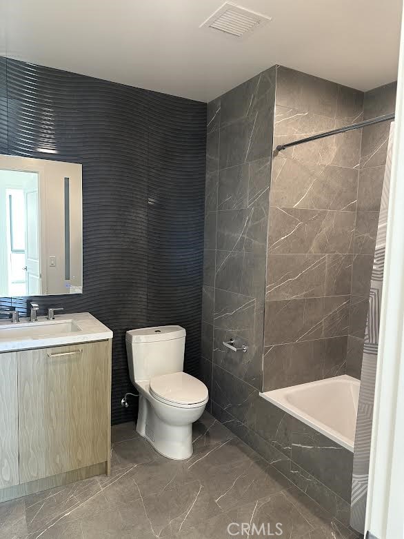 Detail Gallery Image 6 of 20 For 400 S Broadway #2710,  Los Angeles,  CA 90013 - 2 Beds | 2 Baths