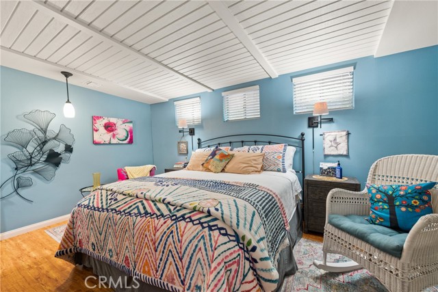 5893 Oak Knolls Road, Simi Valley CA: https://media.crmls.org/medias/8d3a9548-24c6-4ce7-a475-638a15a0a4db.jpg