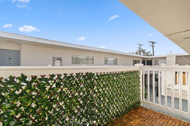 Detail Gallery Image 17 of 18 For 2411 Prospect #214,  Hermosa Beach,  CA 90254 - 2 Beds | 2 Baths