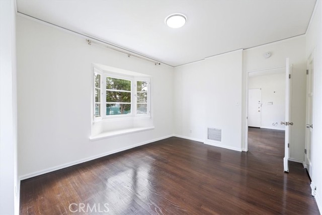 Detail Gallery Image 12 of 21 For 1423 Washington Ave #1,  Santa Monica,  CA 90403 - 2 Beds | 1 Baths