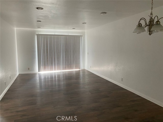 Detail Gallery Image 7 of 41 For 1620 Neil Armstrong St #203,  Montebello,  CA 90640 - 3 Beds | 2 Baths