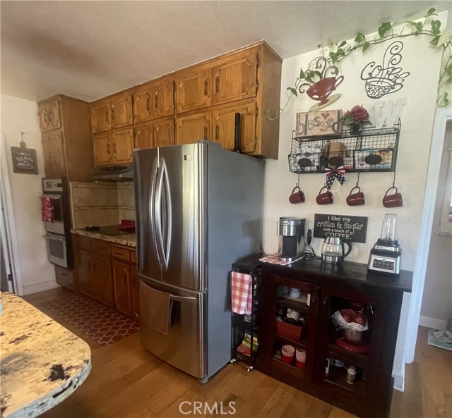 8484 Almond Avenue, Winton CA: https://media.crmls.org/medias/8d3d6971-83a9-409b-95fc-aa492dc4bad2.jpg