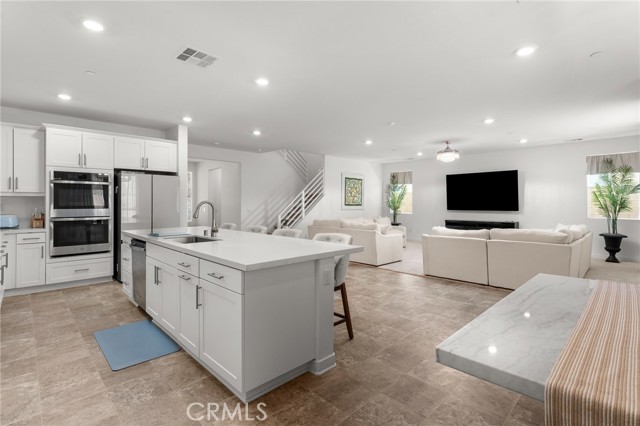 Detail Gallery Image 15 of 59 For 16776 Tulip Tree Street, Fontana,  CA 92336 - 5 Beds | 4 Baths