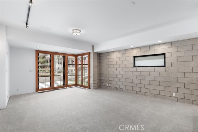 129 20th Street, Manhattan Beach CA: https://media.crmls.org/medias/8d3f4a6d-5d7a-4970-90bd-ba69f94359be.jpg