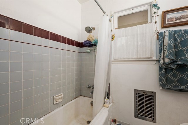 Detail Gallery Image 11 of 19 For 2511 4th St, Santa Monica,  CA 90405 - – Beds | – Baths