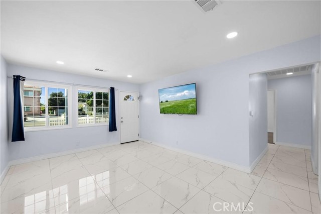 Detail Gallery Image 14 of 68 For 14712 Newland St, Midway City,  CA 92655 - – Beds | – Baths