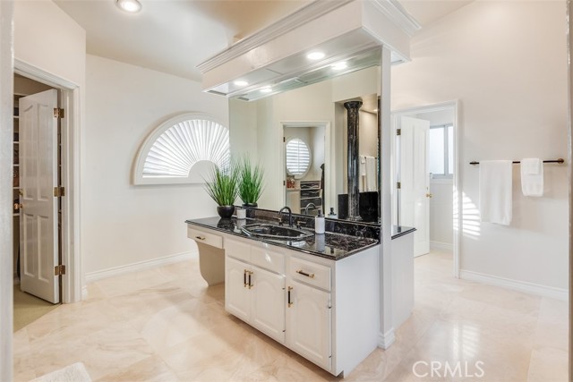Detail Gallery Image 18 of 36 For 57 Paseo De Castana, Rancho Palos Verdes,  CA 90275 - 5 Beds | 4 Baths