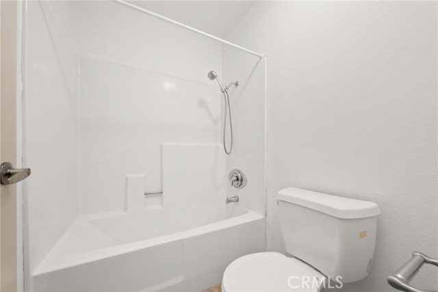 Detail Gallery Image 13 of 19 For 1142 W Blaine St #202,  Riverside,  CA 92507 - 1 Beds | 1 Baths