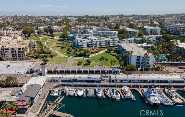 250 The Village, Redondo Beach, California 90277, 1 Bedroom Bedrooms, ,Residential,Sold,The Village,SB24182636