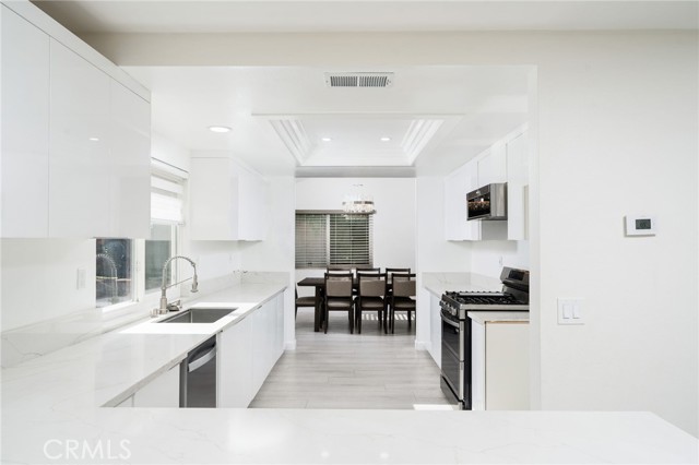 Detail Gallery Image 12 of 34 For 25453 Orange Crest, Loma Linda,  CA 92354 - 4 Beds | 2/1 Baths