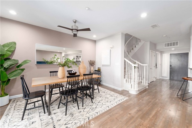 13031 Villosa Place, Playa Vista CA: https://media.crmls.org/medias/8d432a75-adb4-48fa-b34c-b638c57bf3b6.jpg