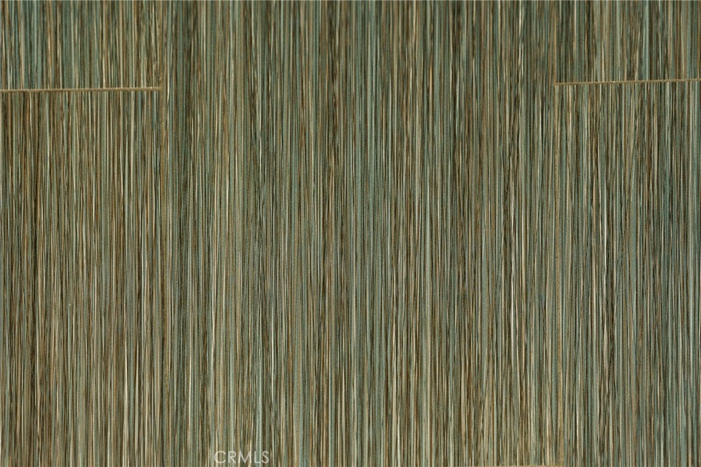 https://media.crmls.org/medias/8d434254-3e5c-4511-b3d9-dd09a3ea2c0e.jpg?preset=X-Large