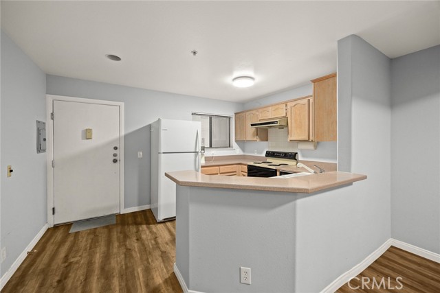 321 N orange, Monterey Park CA: https://media.crmls.org/medias/8d436b3e-b0f1-4db8-92bf-e3d526e74415.jpg
