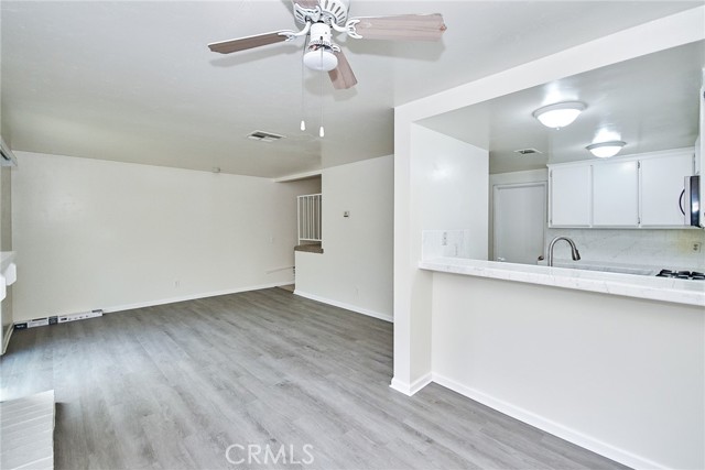 16459 Joy Street, Lake Elsinore CA: https://media.crmls.org/medias/8d439e5f-2863-4e0d-a0ed-fd7c58e4cede.jpg