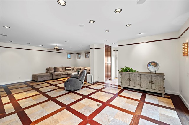 Detail Gallery Image 18 of 66 For 32971 Pinnacle Drive, Trabuco Canyon,  CA 92679 - 6 Beds | 4/1 Baths