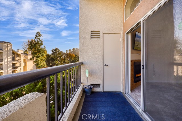 Detail Gallery Image 21 of 26 For 5530 Owensmouth Ave #306,  Woodland Hills,  CA 91367 - 1 Beds | 1 Baths