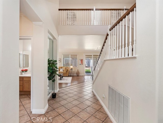 Detail Gallery Image 7 of 44 For 24320 Calle Estancia, Murrieta,  CA 92562 - 6 Beds | 3 Baths