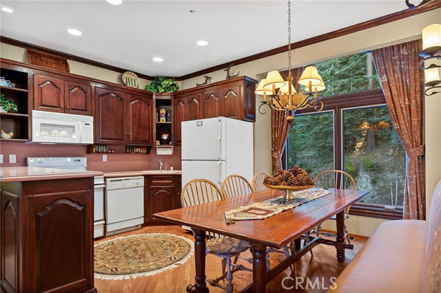 Detail Gallery Image 39 of 71 For 293 Fairway Dr, Lake Arrowhead,  CA 92352 - 6 Beds | 7/1 Baths