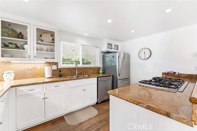 4818 Island View, Oxnard CA: https://media.crmls.org/medias/8d45681f-94af-4aa8-94d1-8fc722b6173d.jpg