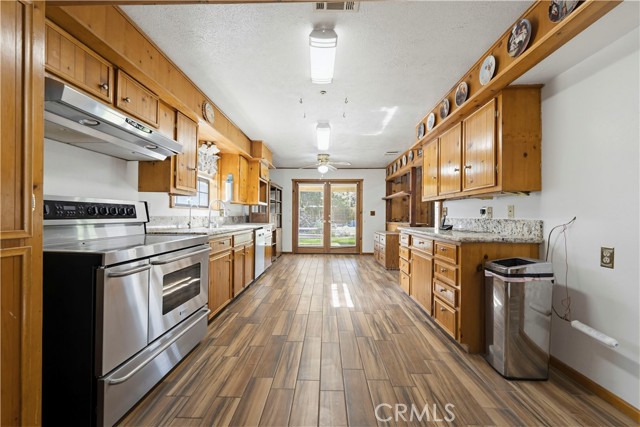 Detail Gallery Image 3 of 25 For 33456 Steele, Agua Dulce,  CA 91390 - 3 Beds | 3 Baths