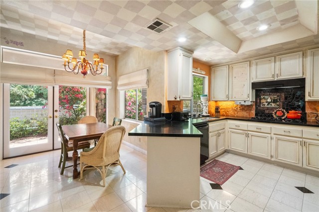 Detail Gallery Image 22 of 41 For 81 via Barcaza, Coto de Caza,  CA 92679 - 3 Beds | 2/1 Baths