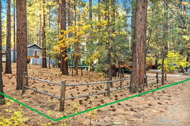 Detail Gallery Image 4 of 22 For 42557 La Cerena, Big Bear Lake,  CA 92315 - 3 Beds | 2 Baths