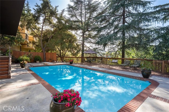 Detail Gallery Image 31 of 39 For 3342 Dunsmere, Glendale,  CA 91206 - 3 Beds | 2 Baths