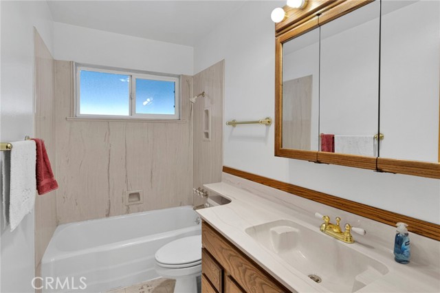 Detail Gallery Image 24 of 55 For 14775 Gayhead, Apple Valley,  CA 92307 - 3 Beds | 2 Baths