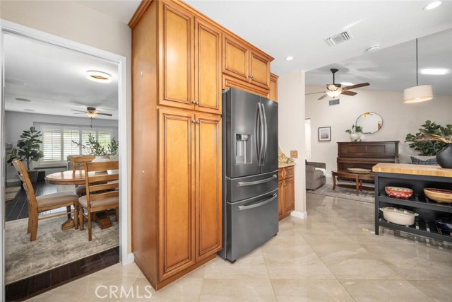 Detail Gallery Image 23 of 58 For 2432 Chippewa Ave, Placentia,  CA 92870 - 4 Beds | 2 Baths