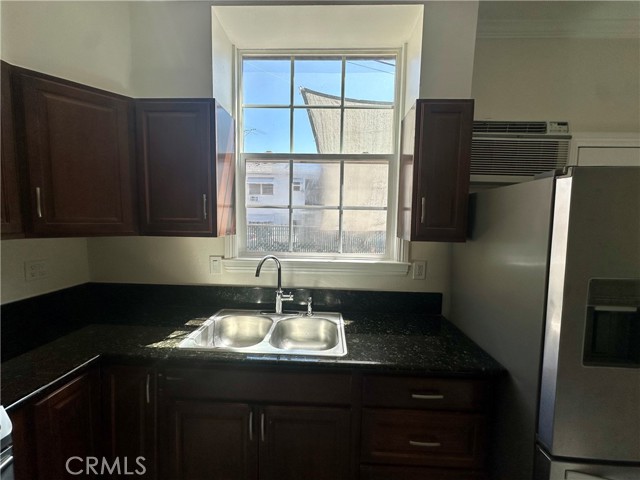Detail Gallery Image 7 of 18 For 1760 N Las Palmas Ave, Los Angeles,  CA 90028 - 2 Beds | 1 Baths