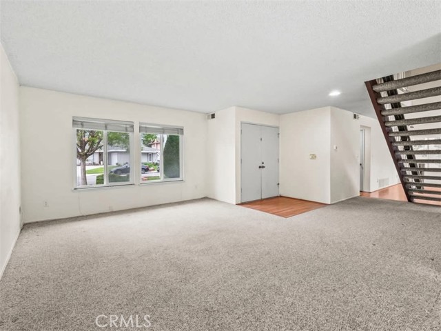 25582 Old Course Way, Valencia CA: https://media.crmls.org/medias/8d47cbac-3a61-47a2-b283-41e740616fae.jpg
