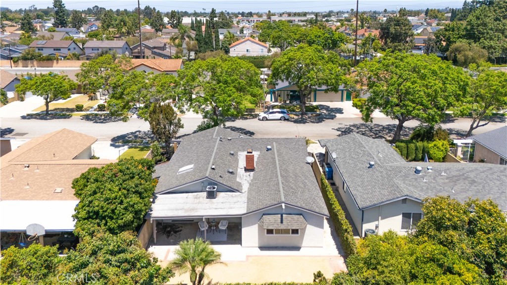 MLS #OC26145496 image #33