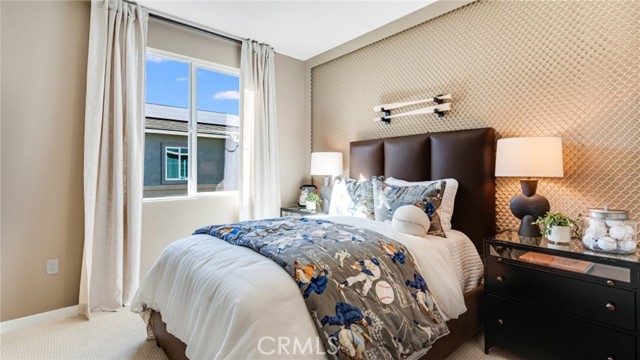 Detail Gallery Image 6 of 23 For 2811 E Amberley Privado, Ontario,  CA 91762 - 3 Beds | 2/1 Baths