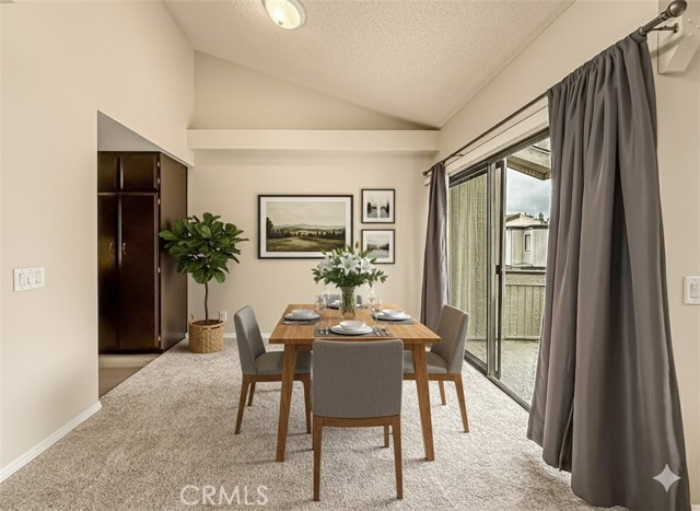 Detail Gallery Image 6 of 18 For 6542 Stoney View #2, Simi Valley,  CA 93063 - 2 Beds | 2 Baths