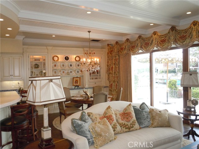 59 Rivo Alto Canal, Long Beach CA: https://media.crmls.org/medias/8d48d0a8-80d4-438e-8a7f-230adb438177.jpg