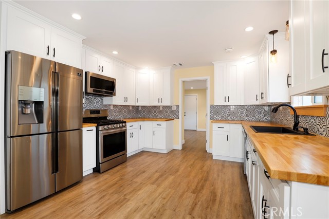 4317 W 166th Street, Lawndale CA: https://media.crmls.org/medias/8d497216-4da6-4ff6-8d96-653a90659727.jpg