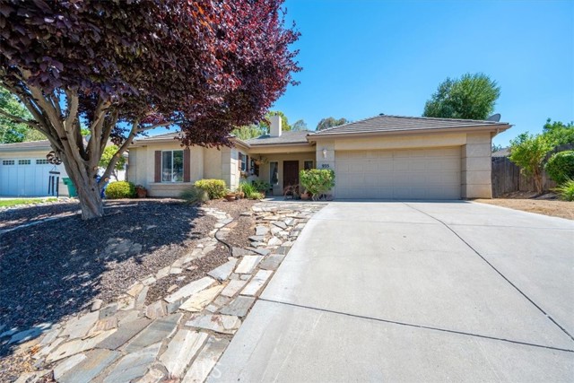 Detail Gallery Image 1 of 32 For 935 Running Stag Way, Paso Robles,  CA 93446 - 3 Beds | 2 Baths