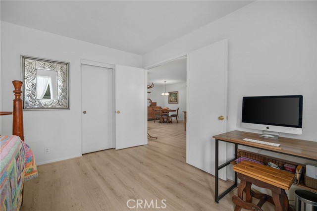 254 E Fern Avenue, Redlands CA: https://media.crmls.org/medias/8d4a2c5d-780c-4d72-aba7-49b6fde94bbd.jpg