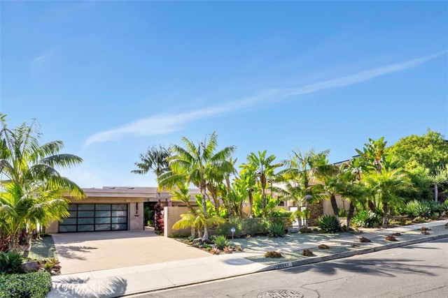Image 8 of 52 For 32661 Caribbean Drive