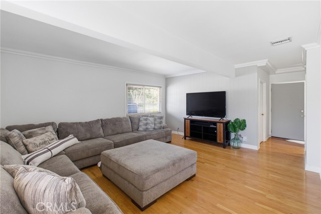 Detail Gallery Image 23 of 28 For 600 N Pepper Tree Dr, Brea,  CA 92821 - 5 Beds | 2/1 Baths