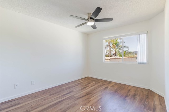 Detail Gallery Image 14 of 26 For 909 E Chevy Chase #9,  Glendale,  CA 91205 - 2 Beds | 2 Baths