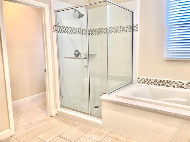 Detail Gallery Image 14 of 21 For 108 Omar, Irvine,  CA 92620 - 4 Beds | 4 Baths