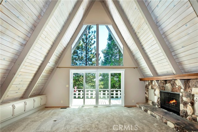 Detail Gallery Image 4 of 58 For 27760 Alpen Dr, Lake Arrowhead,  CA 92352 - 4 Beds | 3/1 Baths