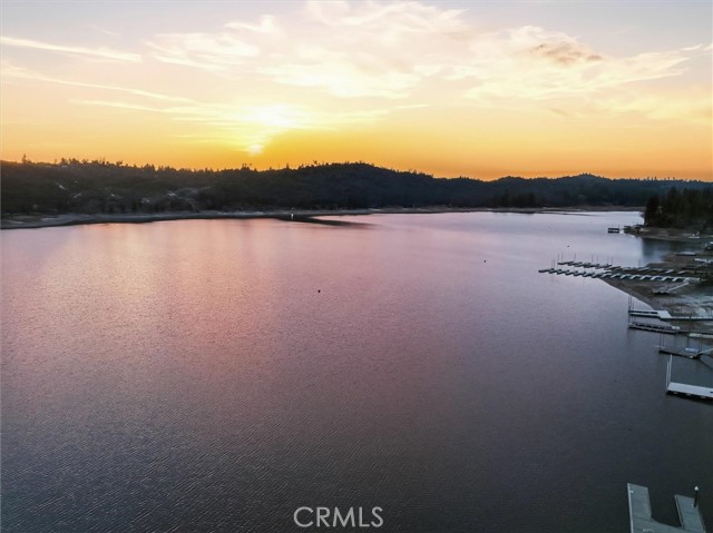 Detail Gallery Image 71 of 75 For 39290 Point, Bass Lake,  CA 93604 - 4 Beds | 5 Baths